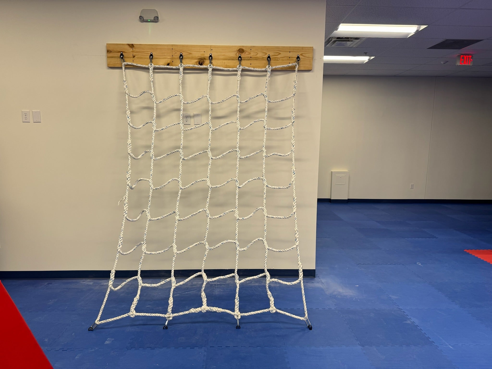 Howdy Rope Wall WRTS Rope Wall – Therapy Gyms