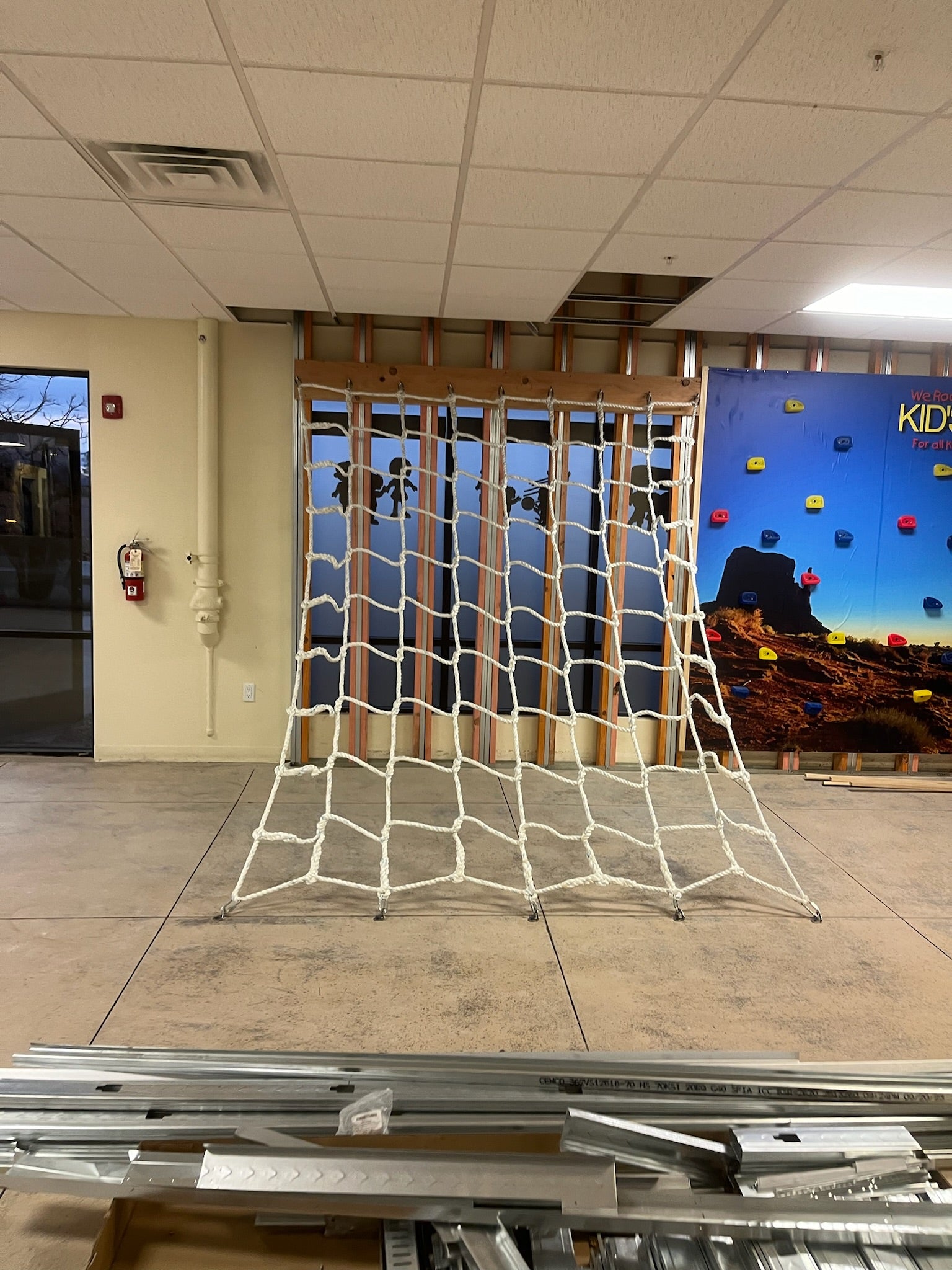 Howdy Rope Wall WRTS Rope Wall – Therapy Gyms